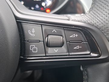 Alfa Romeo Giulia Veloce Q4 2.0 Turbo 16V Kam.+KeyLess+SHZ