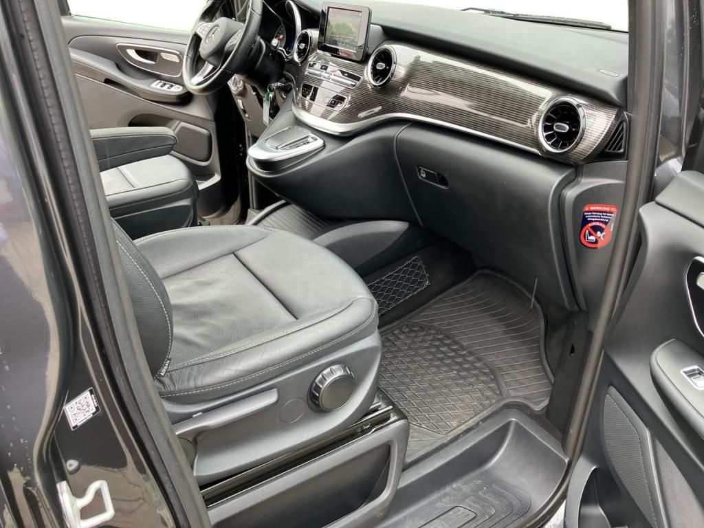 Fahrzeugabbildung Mercedes-Benz V 300 d 4MATIC EDITION Lang *AHK*LED*PDC*SpurH