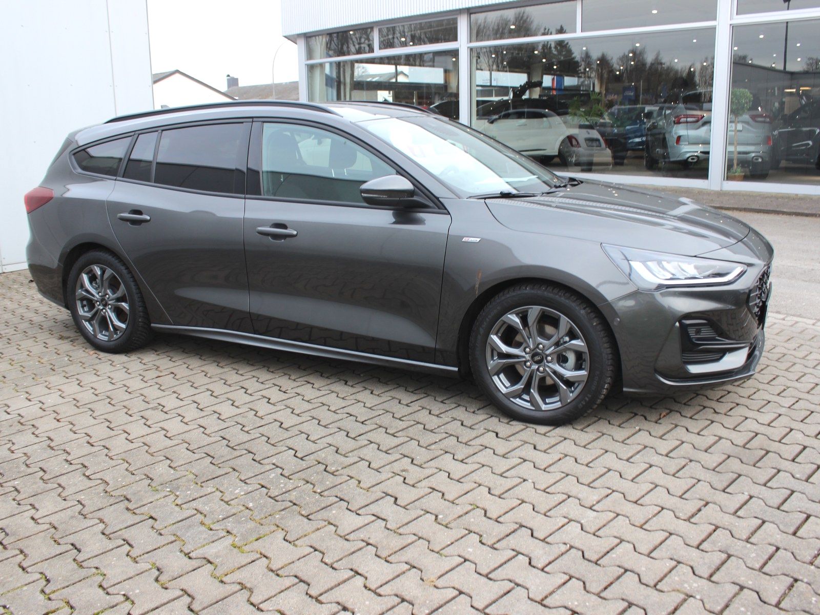 Fahrzeugabbildung Ford Focus ST-Line X 1,5 EcoBlue