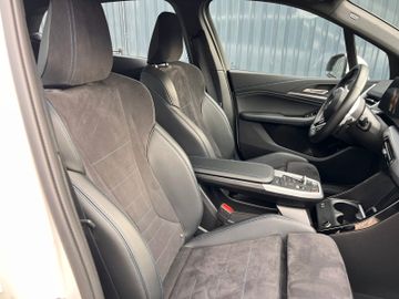 BMW 218 Active Tourer - 12
