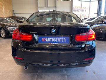 BMW 320 d Lim.  xDrive *NAVI*PDC*SZHZ*TEMPOMAT*4x4*