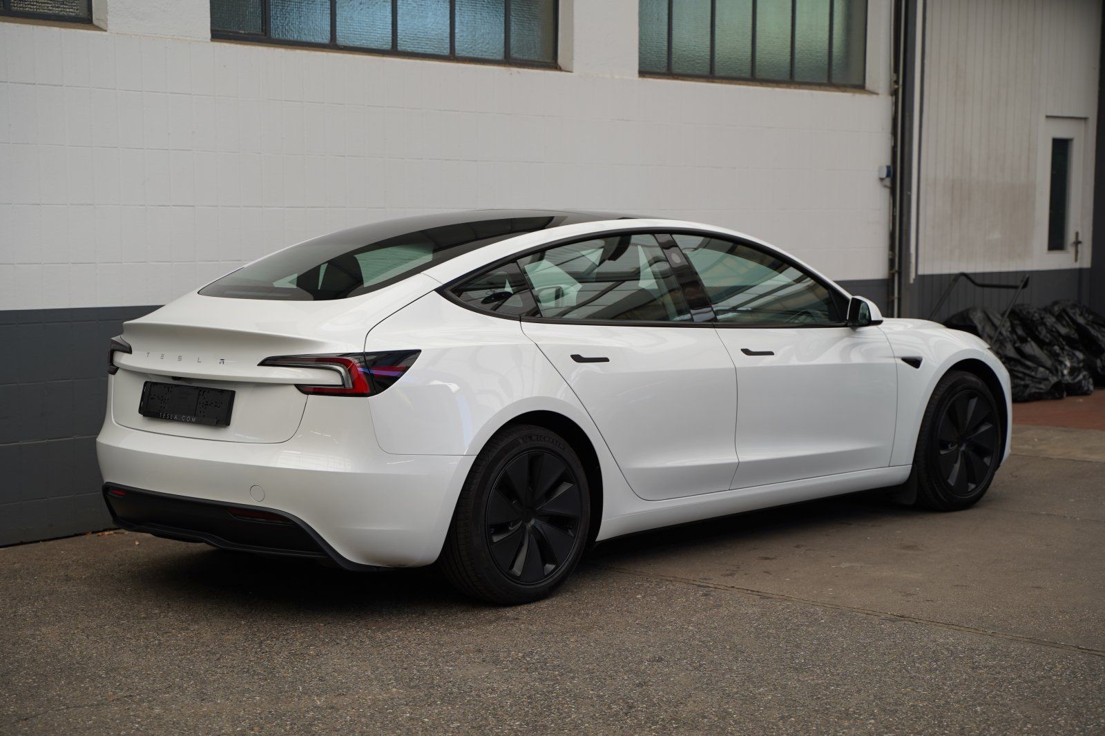 Tesla Model 3 Standard Range Highland EAP unfallfre foto 23