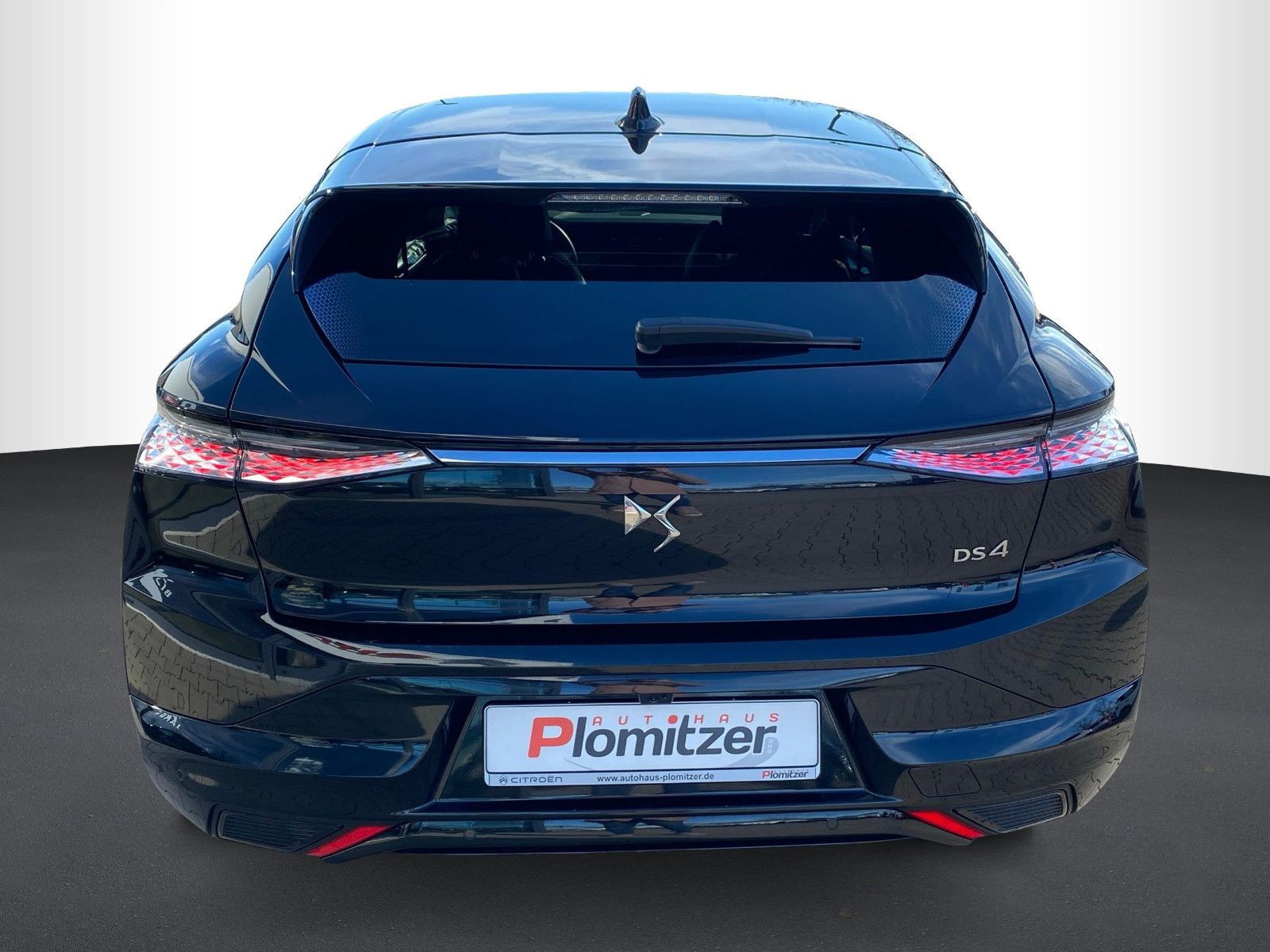 Fahrzeugabbildung DS Automobiles DS4 Benzin Automatik 130 ETOILE *LEDER*MatrixLED