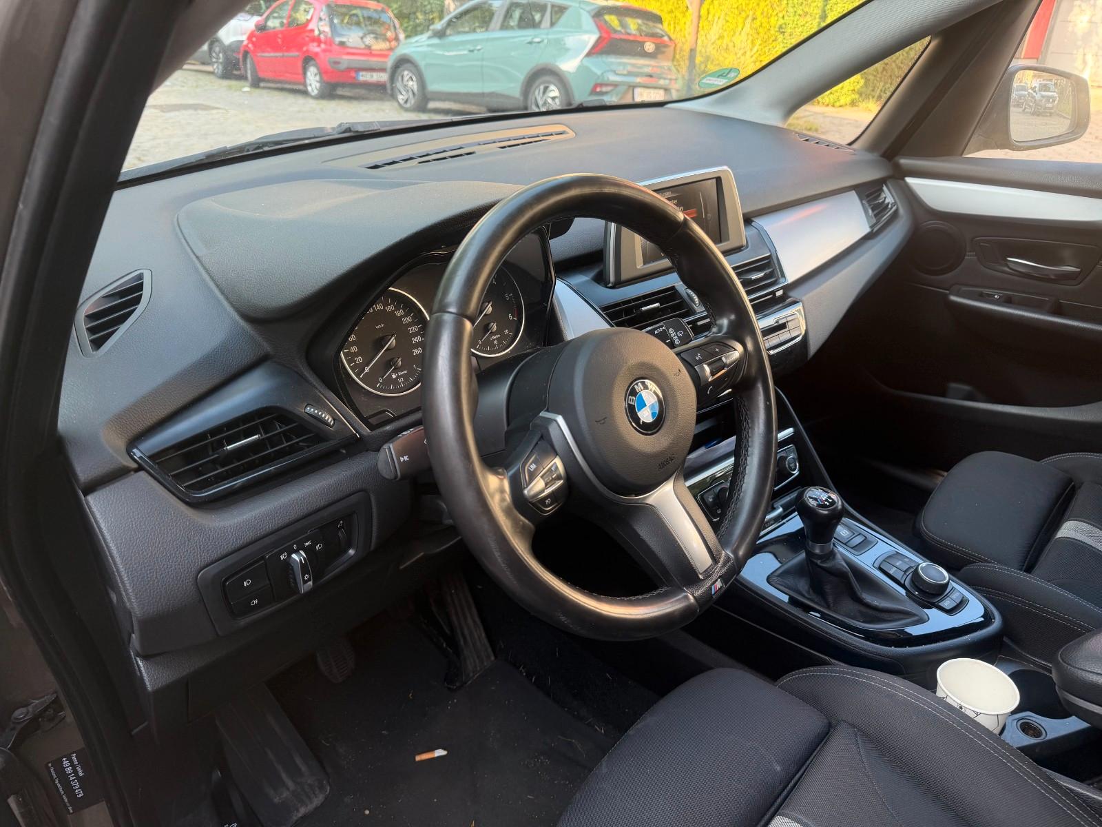 BMW 218 2015 — фото 15