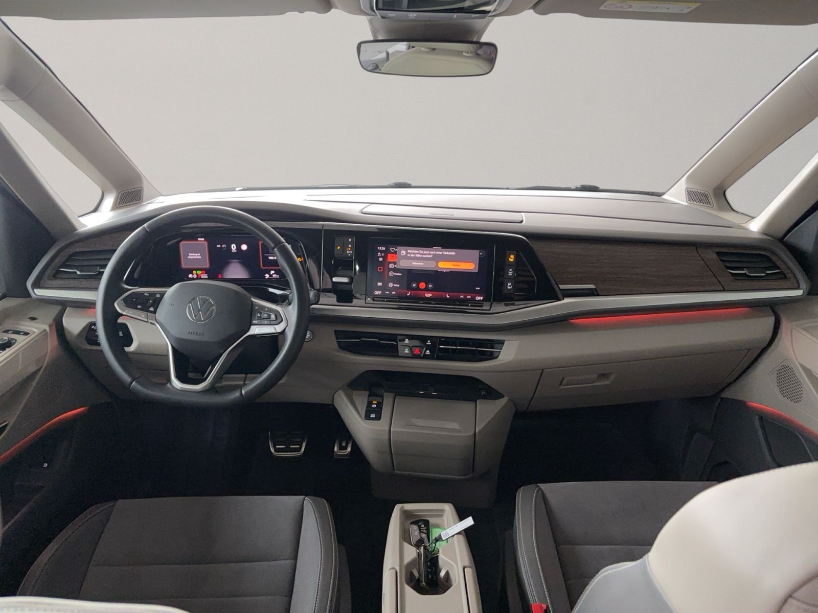 T7 Multivan 1.5 TSI eHybrid 4MOTION Style, AHK,