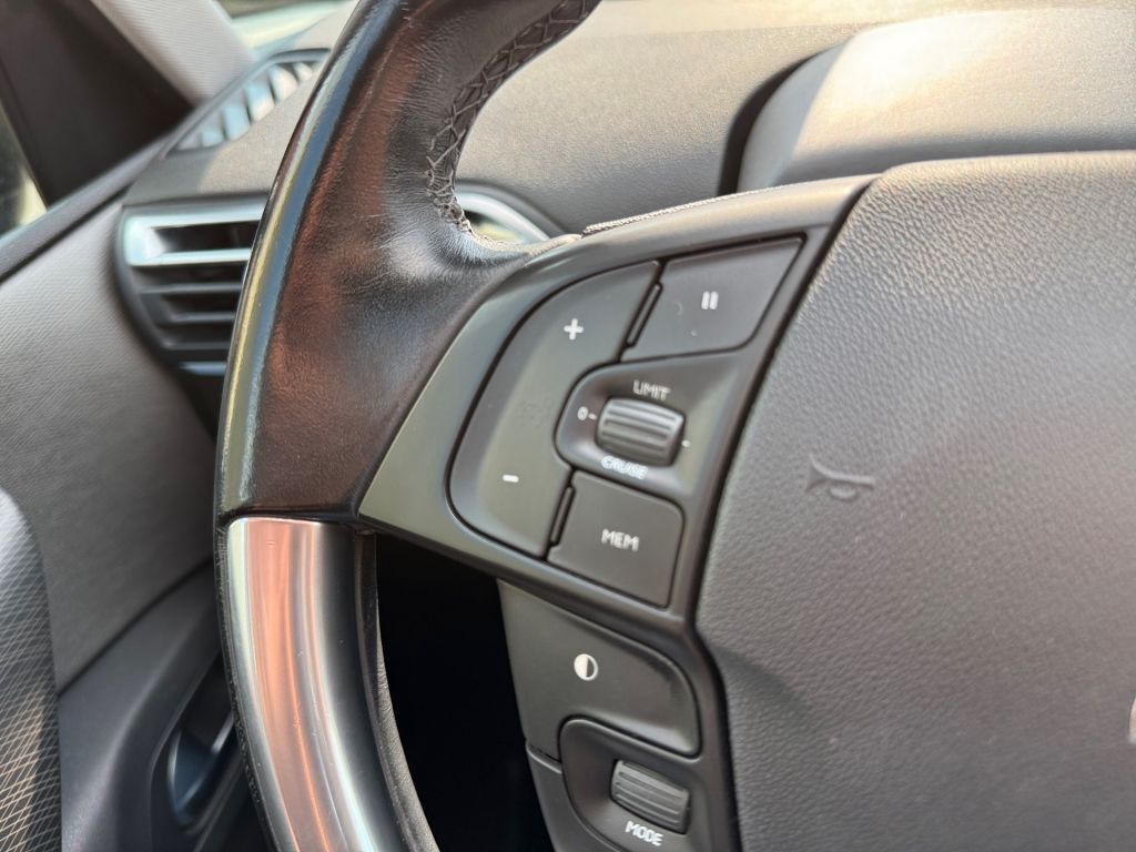Fahrzeugabbildung Citroën C4 Picasso PureTech 130 SELECTION