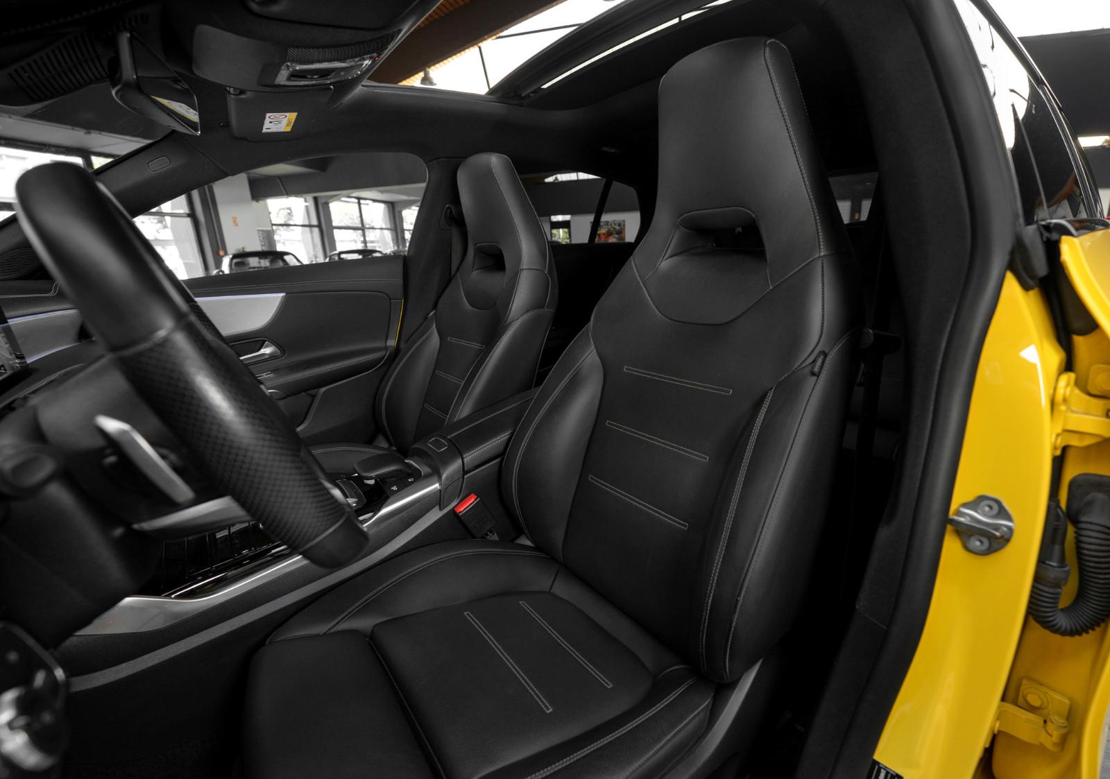 Mercedes-Benz CLA 35 AMG #AEROKIT #NIGHT-PAKET #PANORAMA