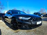 Audi S8 / B&O / HUD / Pano / 360° / Massage / Air - Audi S8 mit Panoramadach