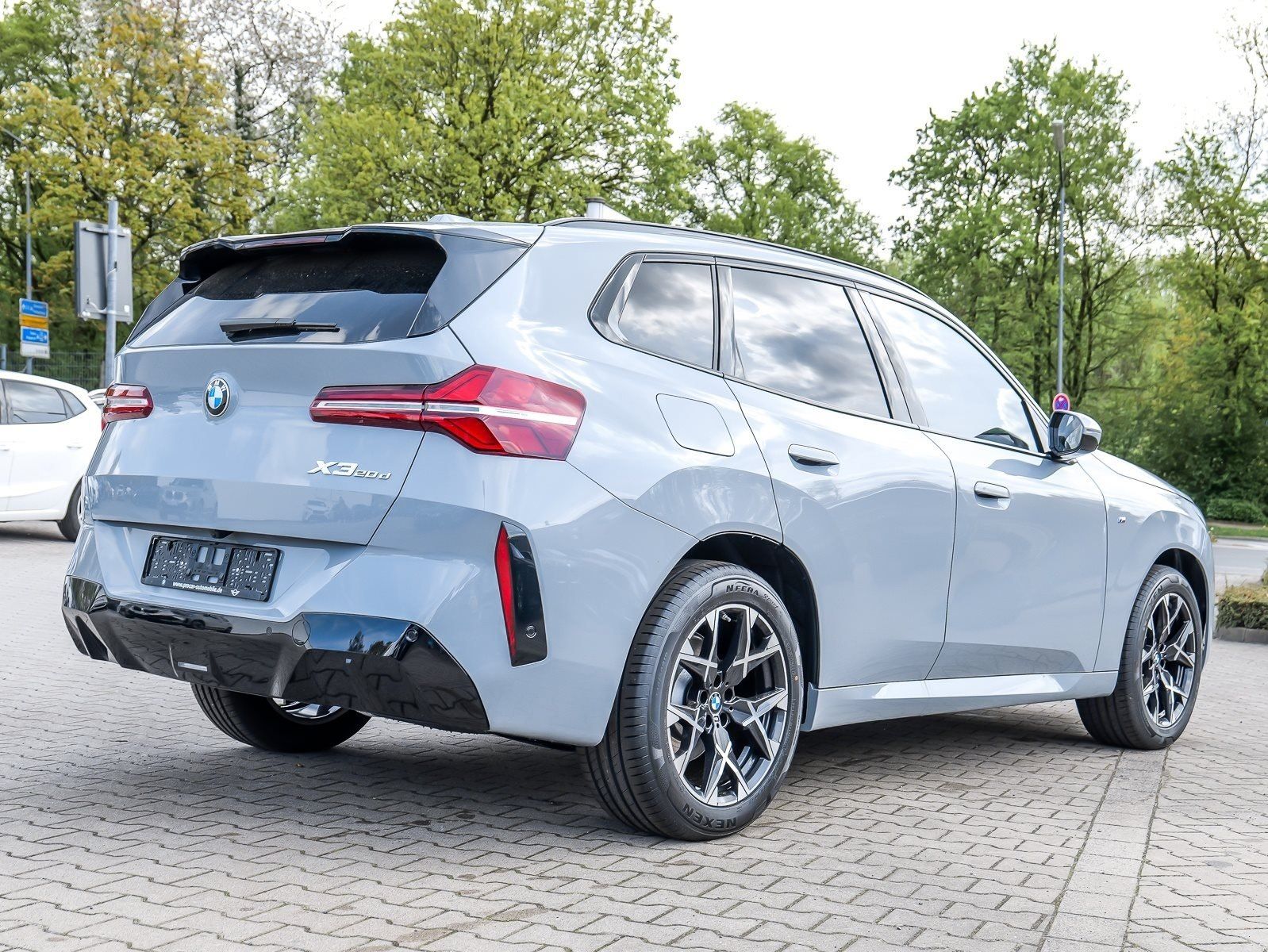BMW X3 - Bild 2