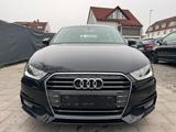 Audi A1 Sportback basis 5-trg PDC Klima Navi 1. Hand - Audi A1: 5.5