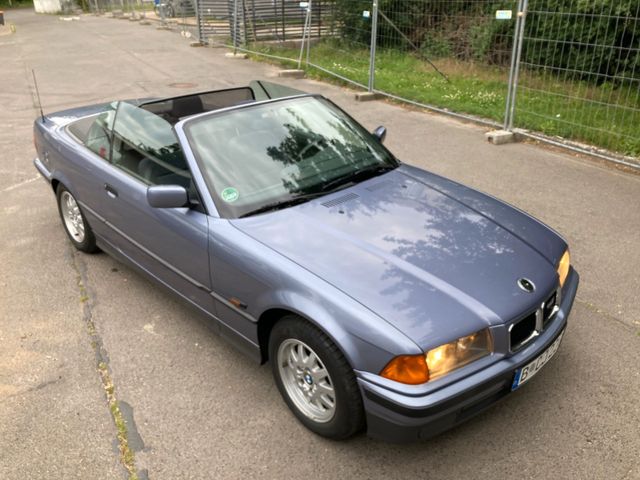 BMW schönes 318i Cabrio aus 1 Hand 