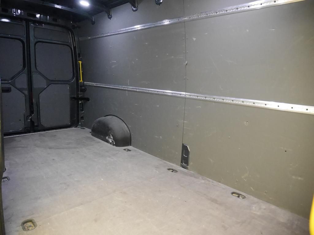 Volkswagen Crafter - Bild 5