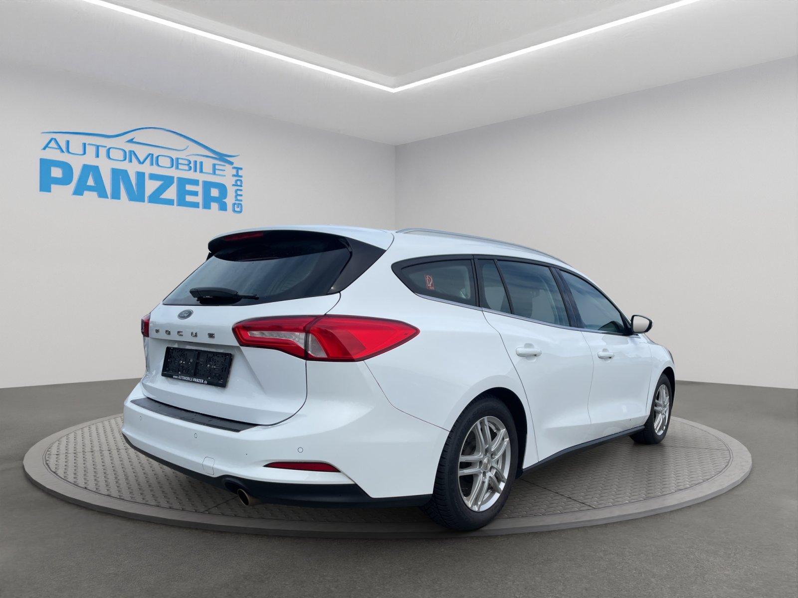 Ford Focus 1.0 EcoBoost Cool&Connect NAVI SH Spurhalt