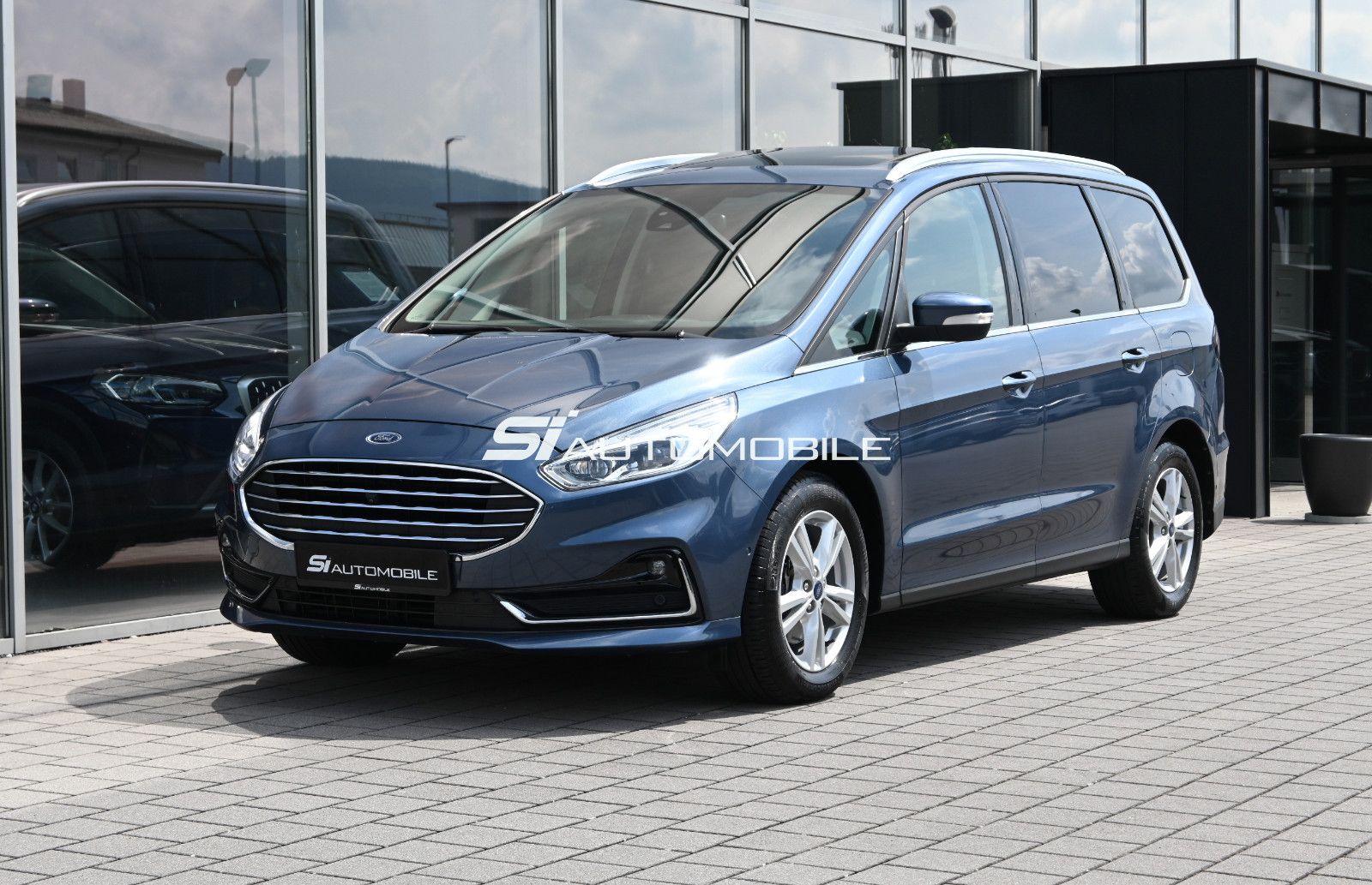 Fahrzeugabbildung Ford Galaxy 2.0 EcoBlue Titanium °AHK°PANO°BUSINESS 3