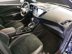 FORD Kuga ST-Line 4WD Titanium Navi SHZ Kamera ACC