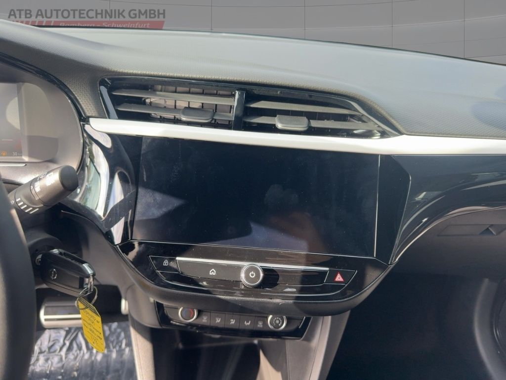 Fahrzeugabbildung Opel Corsa GS ALLWETTER  WINTERPAKET