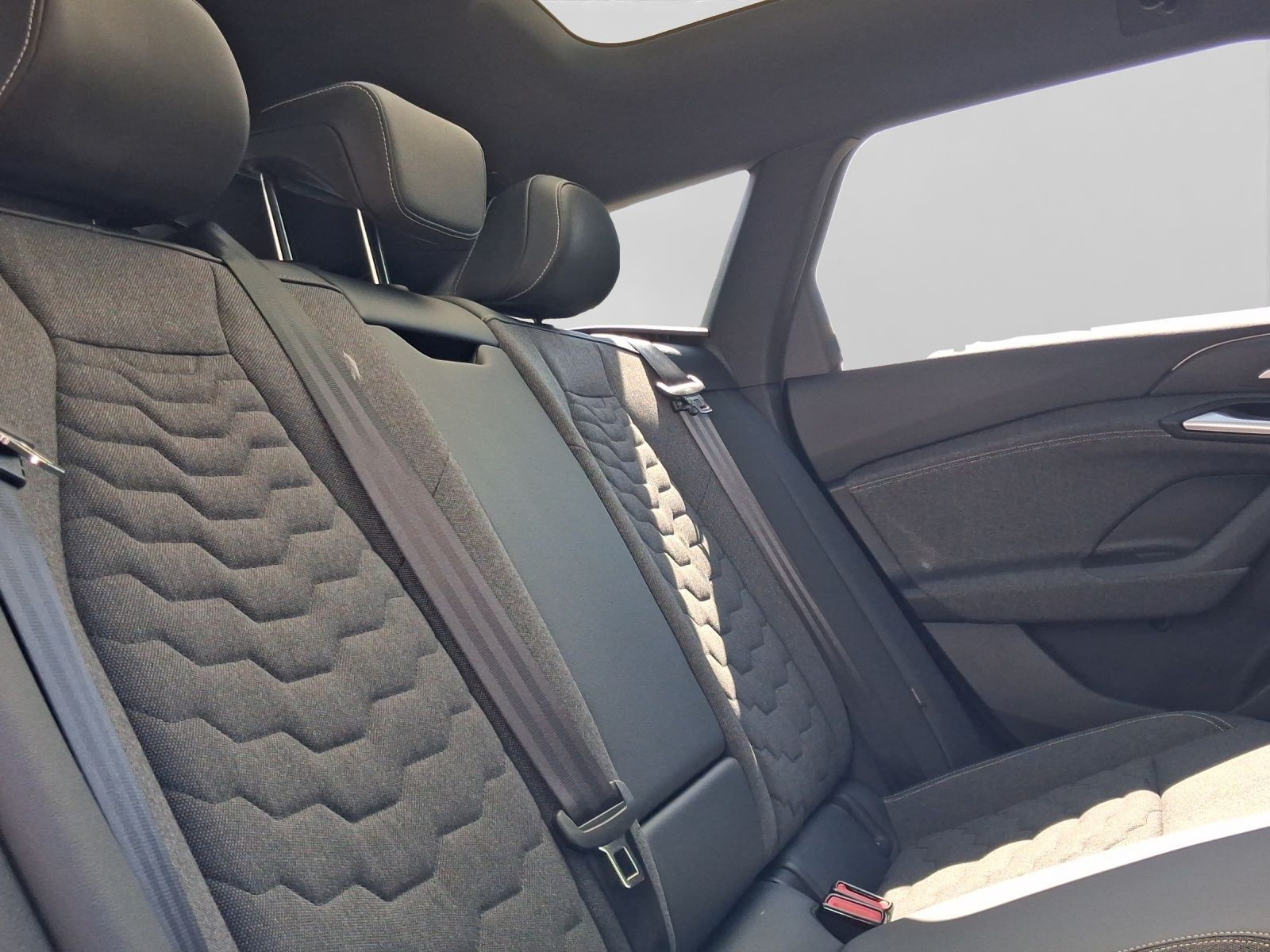 Audi A6 e-tron - Bild 7
