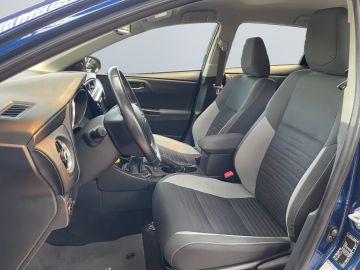 Toyota Auris - 9