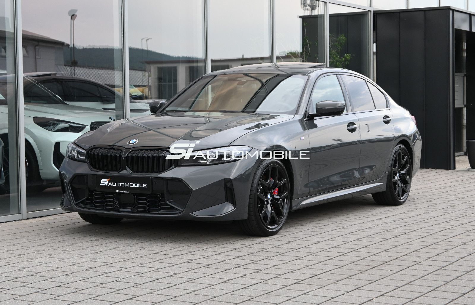 Fahrzeugabbildung BMW 320d xDr M SPORT PRO °ACC°GLASDACH°HK°STHZG°360°