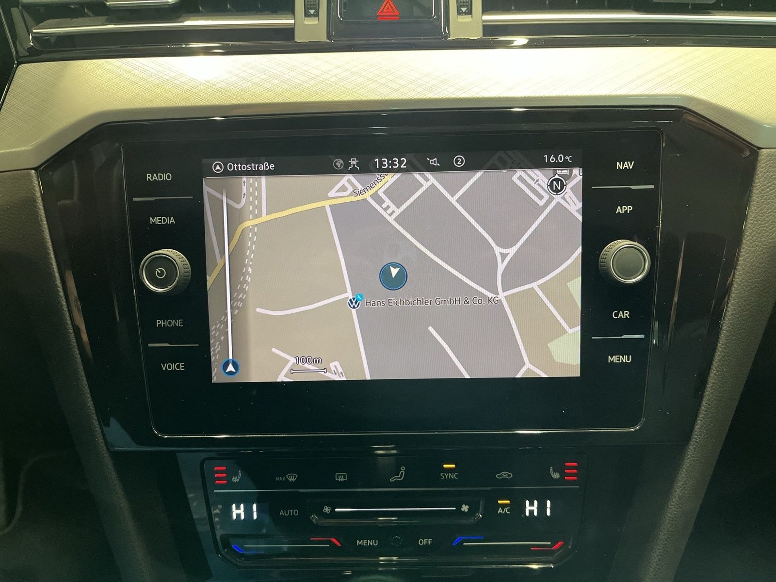 Volkswagen Passat Variant - Bild 15