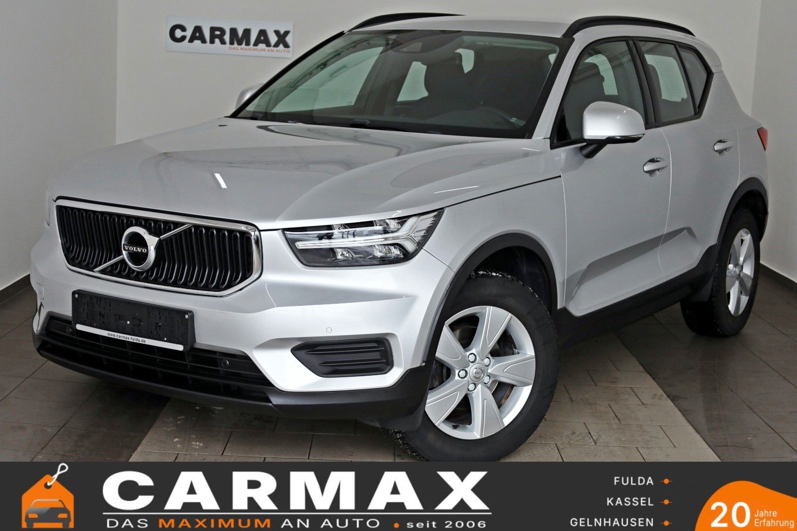 Fahrzeugabbildung Volvo XC40 2WD Navi,LED,Kamera,Apple CarPlay,PDC