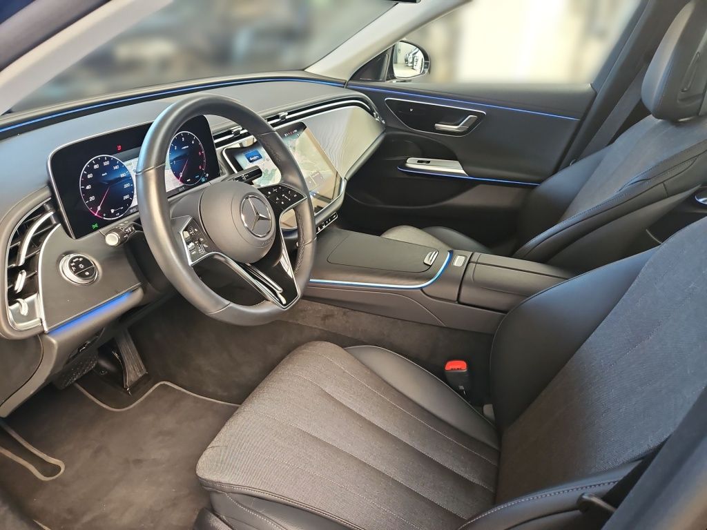 Fahrzeugabbildung Mercedes-Benz E 220 dT Avantg. Distronic+ AHK LED KeyLess SHZ
