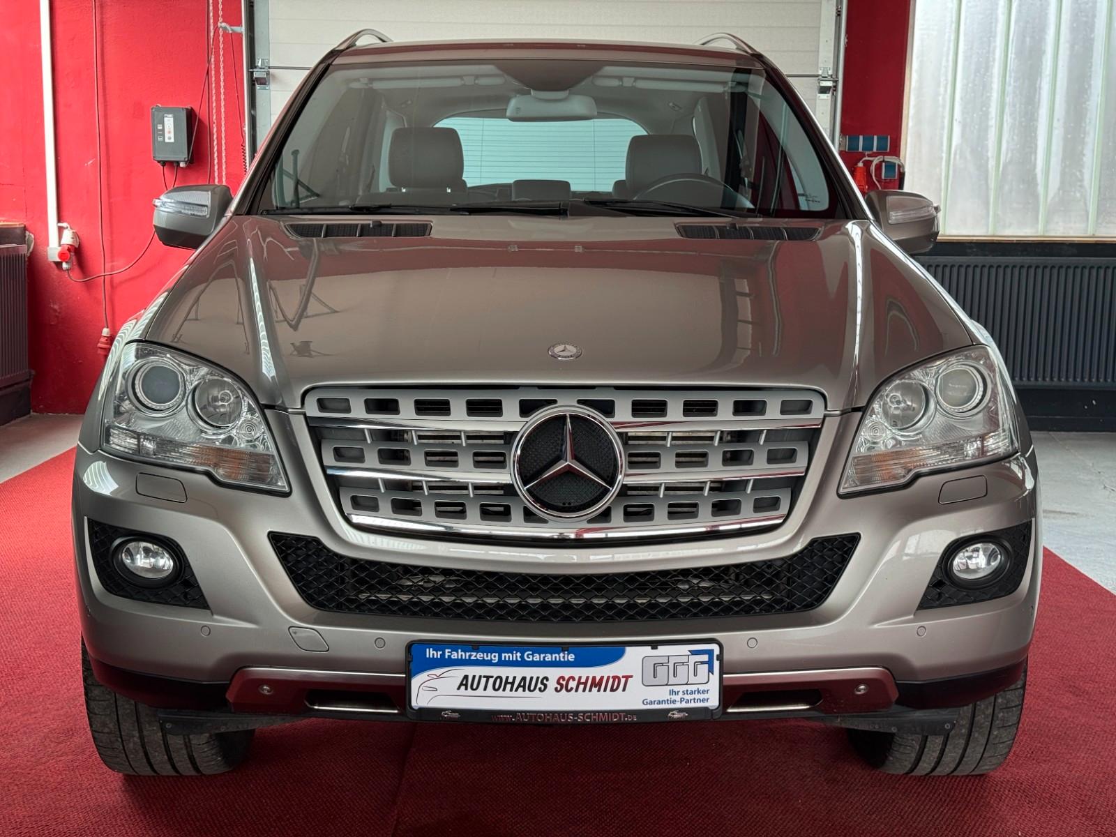 Mercedes-Benz ML320CDI Mopf 4Matic AHK Kamera Airmatic Sportp