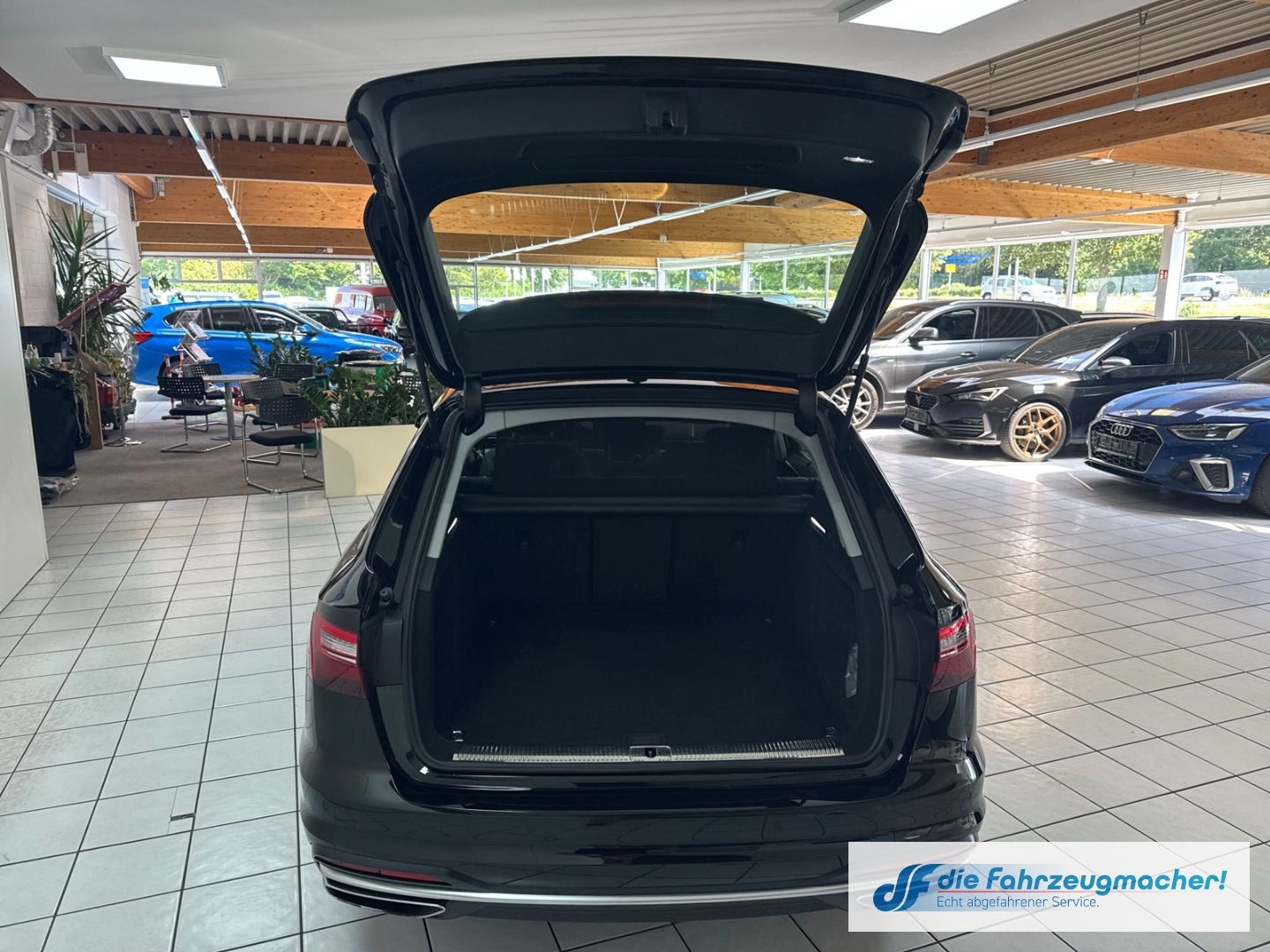 Fahrzeugabbildung Audi A4 Avant 35 TDI advanced 2.0 EU6d Navi LED 3-Zon