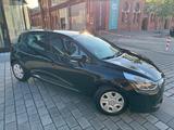 Renault Clio Dynamique 1.2 16V 75 Dynamique - Renault Clio Gebrauchtwagen in Berlin
