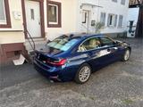 BMW 320d Luxury Line Luxury Line - BMW 320 Gebrauchtwagen in Mannheim