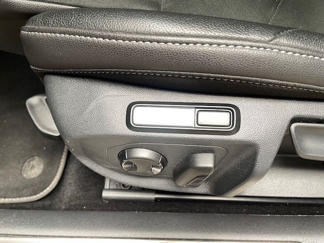 Arteon Shooting Brake R-Line 2.0 TDI 4M  Navi 36