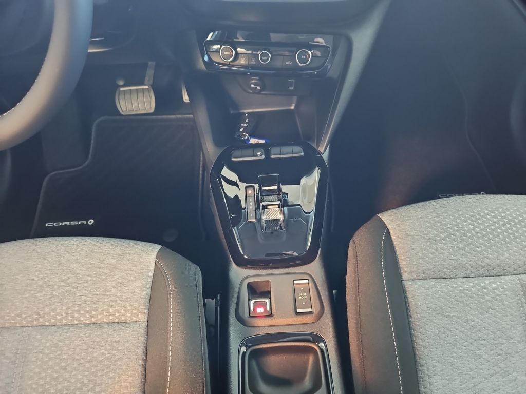 Fahrzeugabbildung Opel Corsa Electric Edition 3Phasig / Wärmepumpe