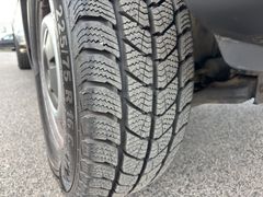 Fahrzeugabbildung Mercedes-Benz Sprinter 313 CDI, 4x4 Allrad, Kastenwagen, AHK