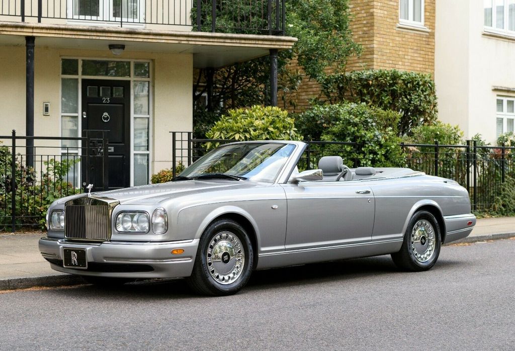 Rolls-Royce Corniche