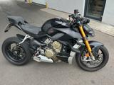 Ducati Streetfighter V4S