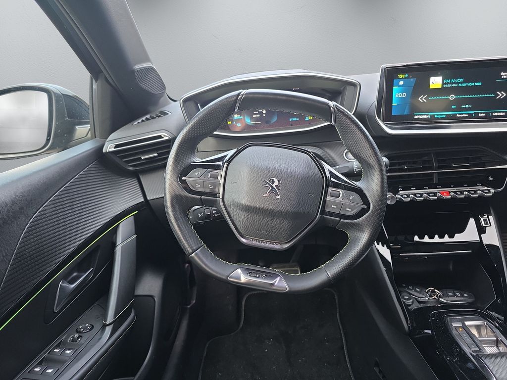 Peugeot 208 100% Elektro- GT-Kamera-Navi – Bild 14 von 16
