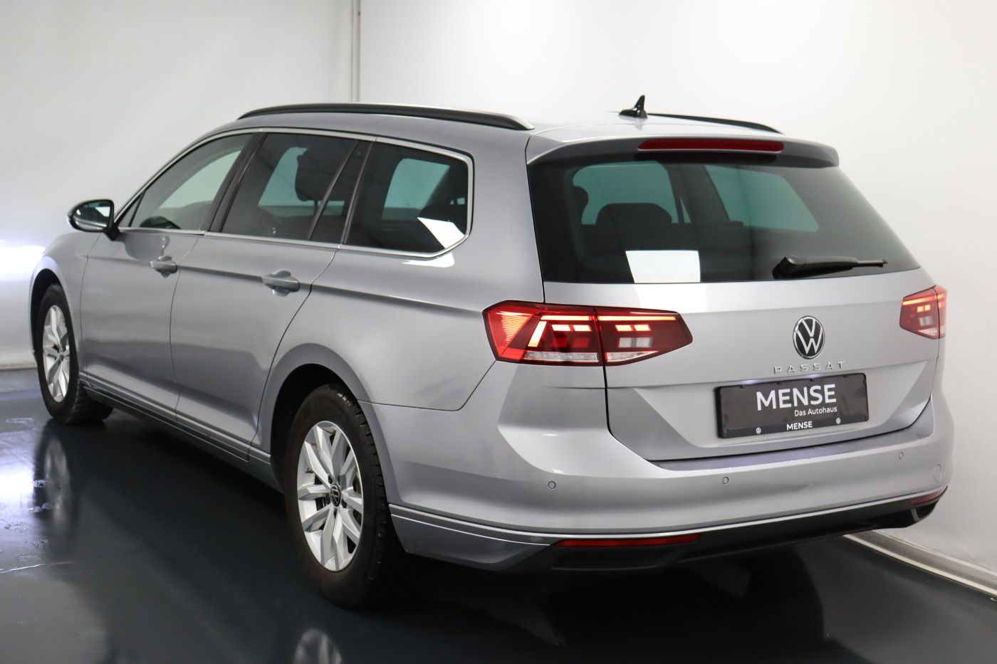 Volkswagen Passat Variant - Bild 4