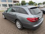 Mercedes-Benz C 220 d-T Aut/Navi/Kamera/Distronic/Top Zustand - Mercedes-Benz C 220 Gebrauchtwagen in Frankfurt
