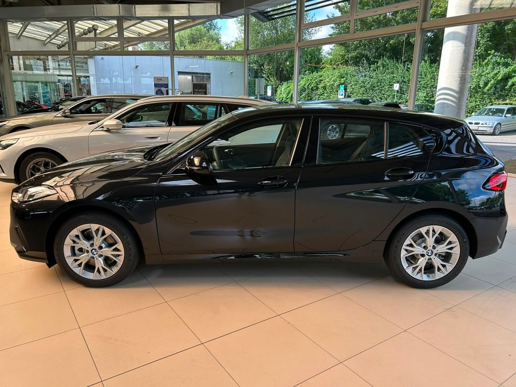 Image of BMW 120