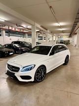 Mercedes-Benz C 43 AMG Performance, Traumzustand - Mercedes-Benz C 43 AMG mit Benzin-Antrieb: Kombi, Automatik