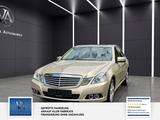 Mercedes-Benz E 200 CGI BlueEfficiency 1 Hand. Sehr gepflegt.  - Mercedes-Benz mit Benzin-Antrieb: Beige