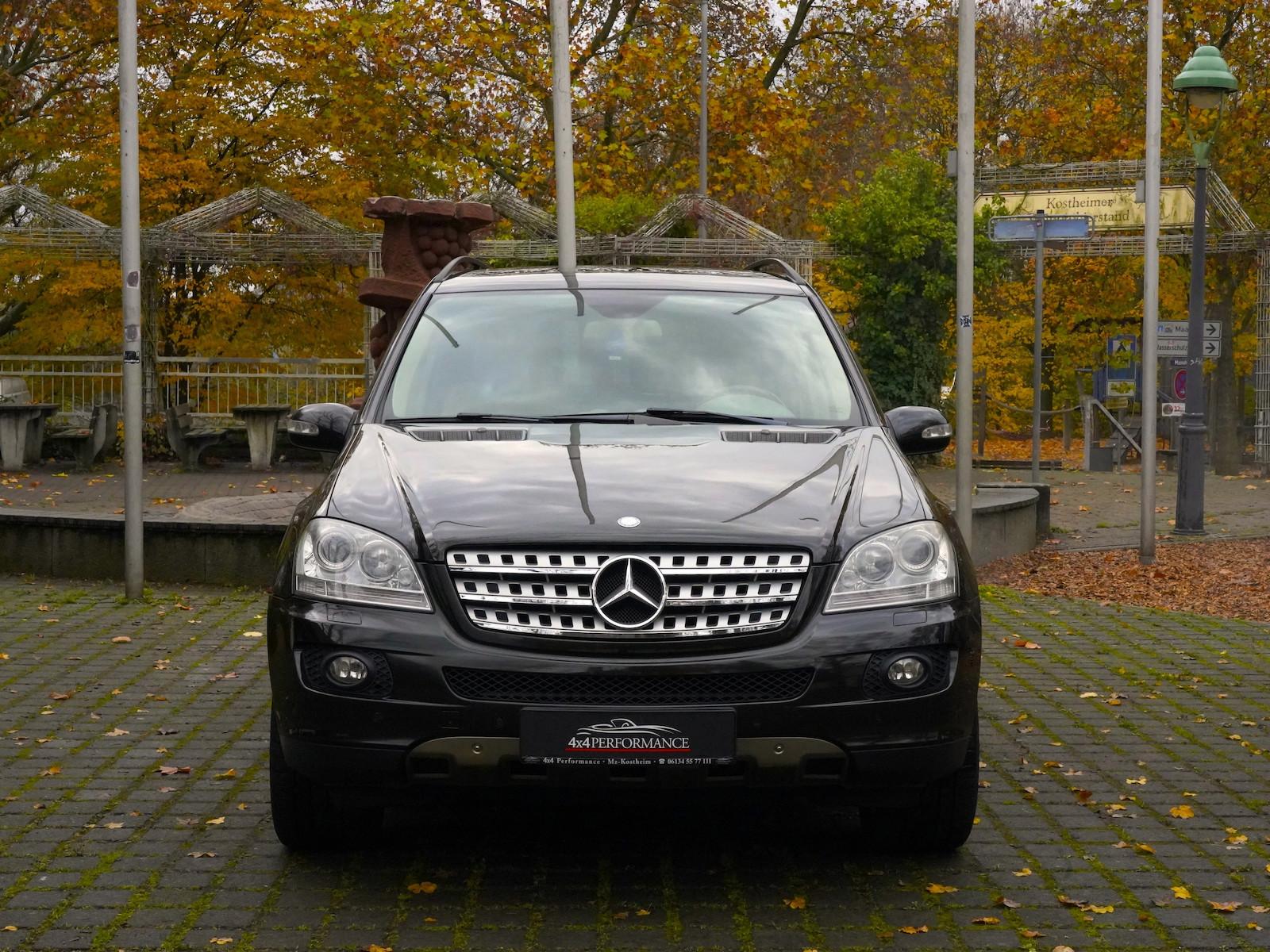 Mercedes-Benz ML 500 4Matic*AMG-Styling~Offr-Paket~StHz~AHK*