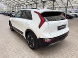 Kia e-Niro 64,8kWh Inspir  LED|Navi|PDC|Kamera|ACC - weiße Kia Niro EV