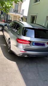 Mercedes-Benz E 300 d T Autom. - - Mercedes-Benz E 300 in Karlsruhe