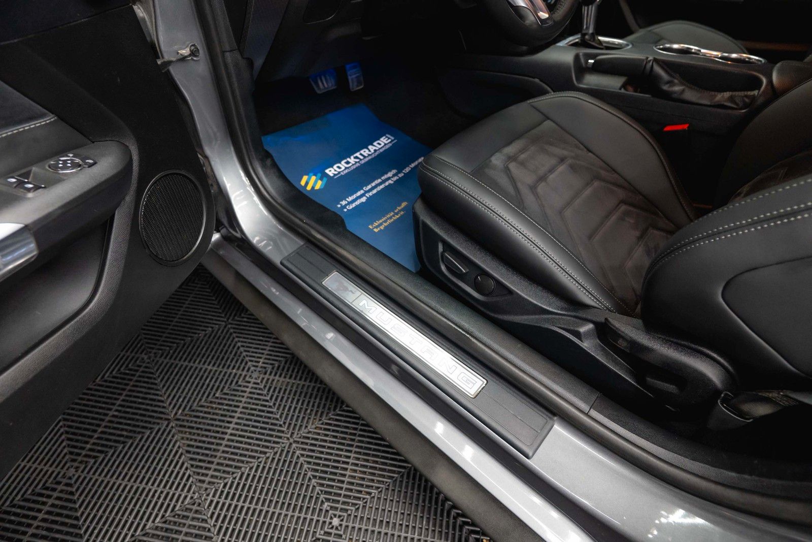 Fahrzeugabbildung Ford Mustang Shelby GT 500 5.0 V8 Performance CarPlay