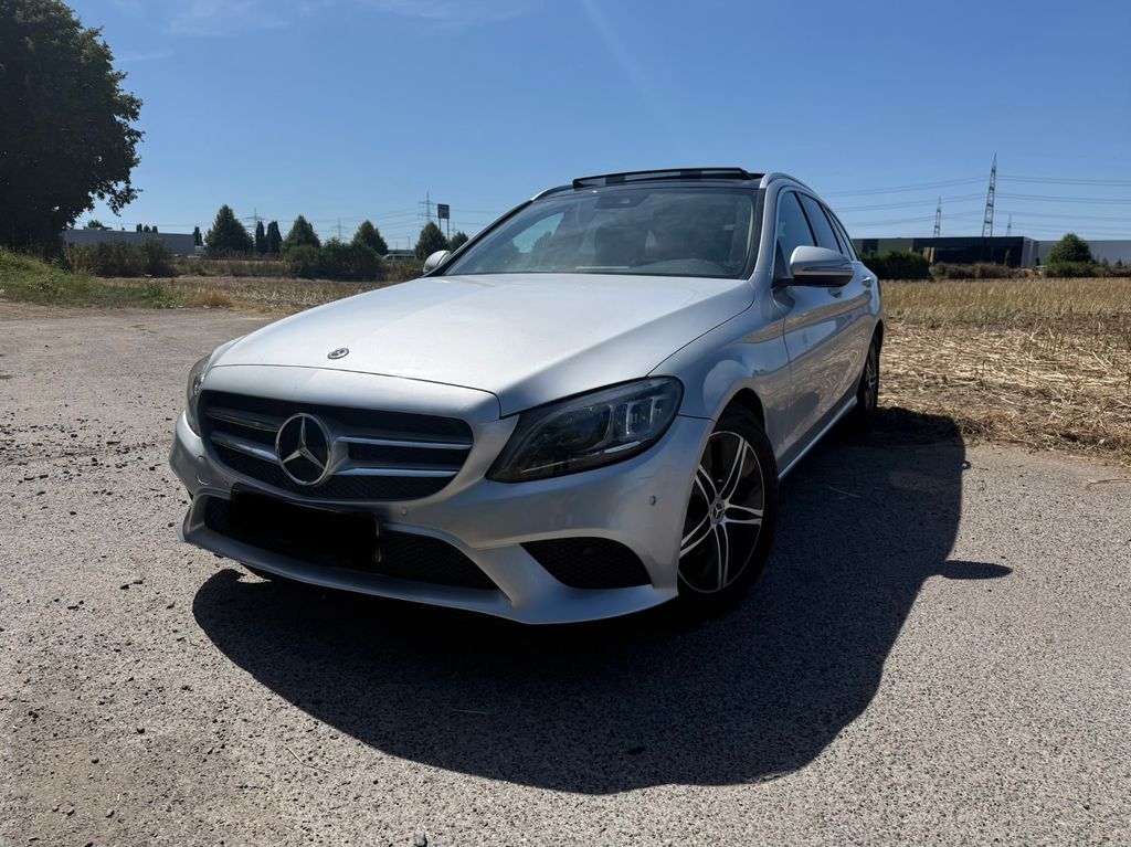 Image of Mercedes-Benz C 200
