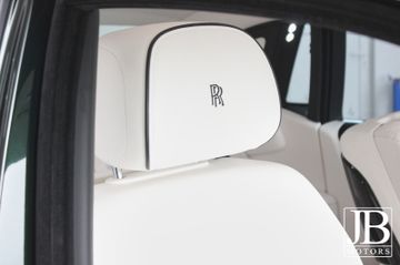 Fahrzeugabbildung Rolls-Royce Phantom IN STOCK