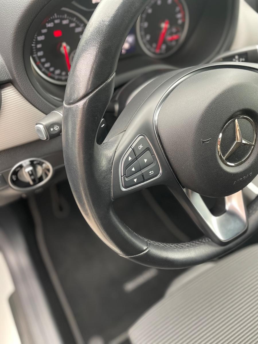 Mercedes-Benz B 180 | 7G-DCT Automatik | LED Scheinw. | Tempo.