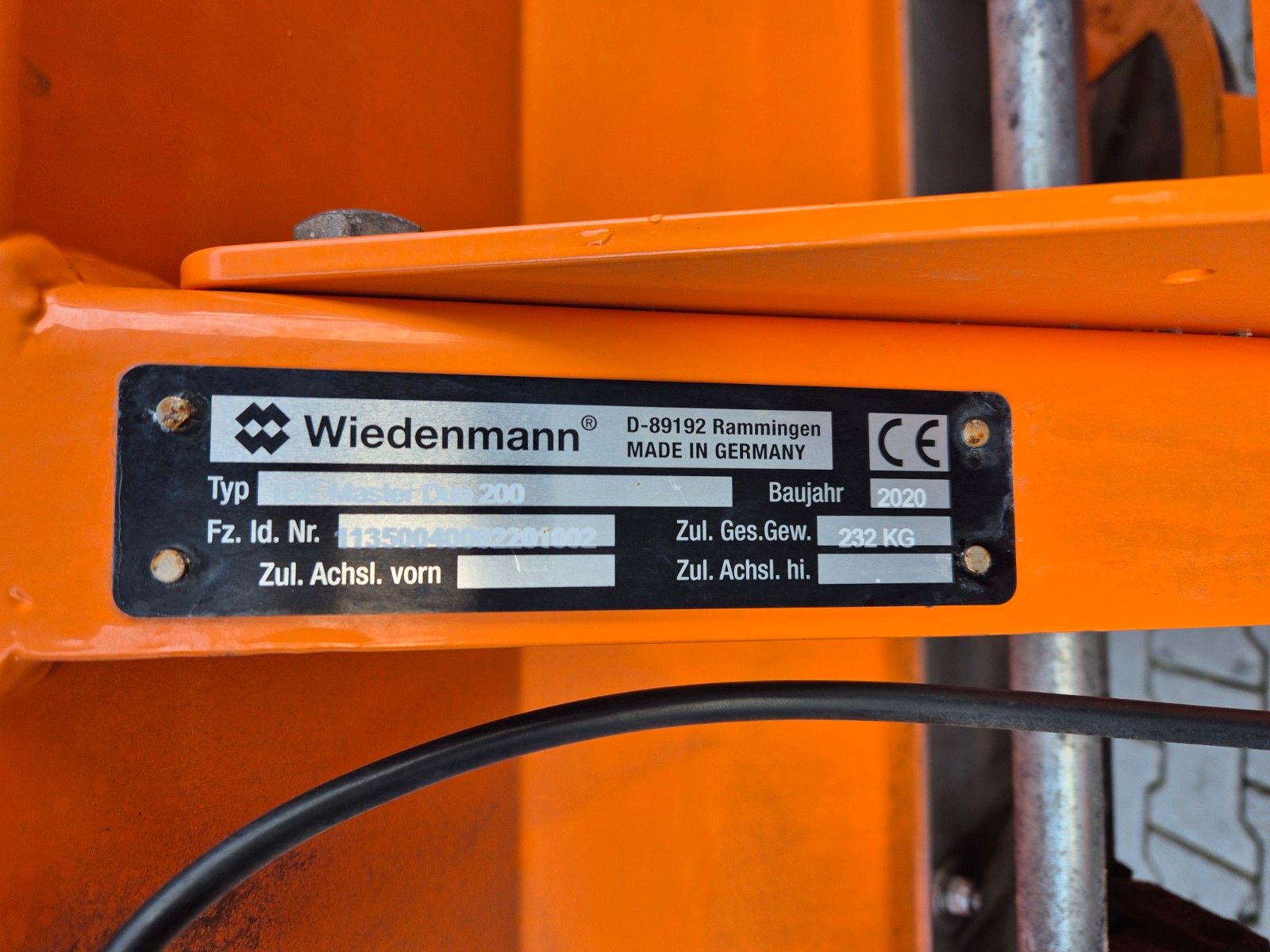 Fahrzeugabbildung Schmidt Swingo Compact 200+ Winterdienst Klima
