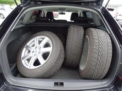 Fahrzeugabbildung Skoda Octavia Style  **8-FACH-BEREIFT / SERVICE-NEU /
